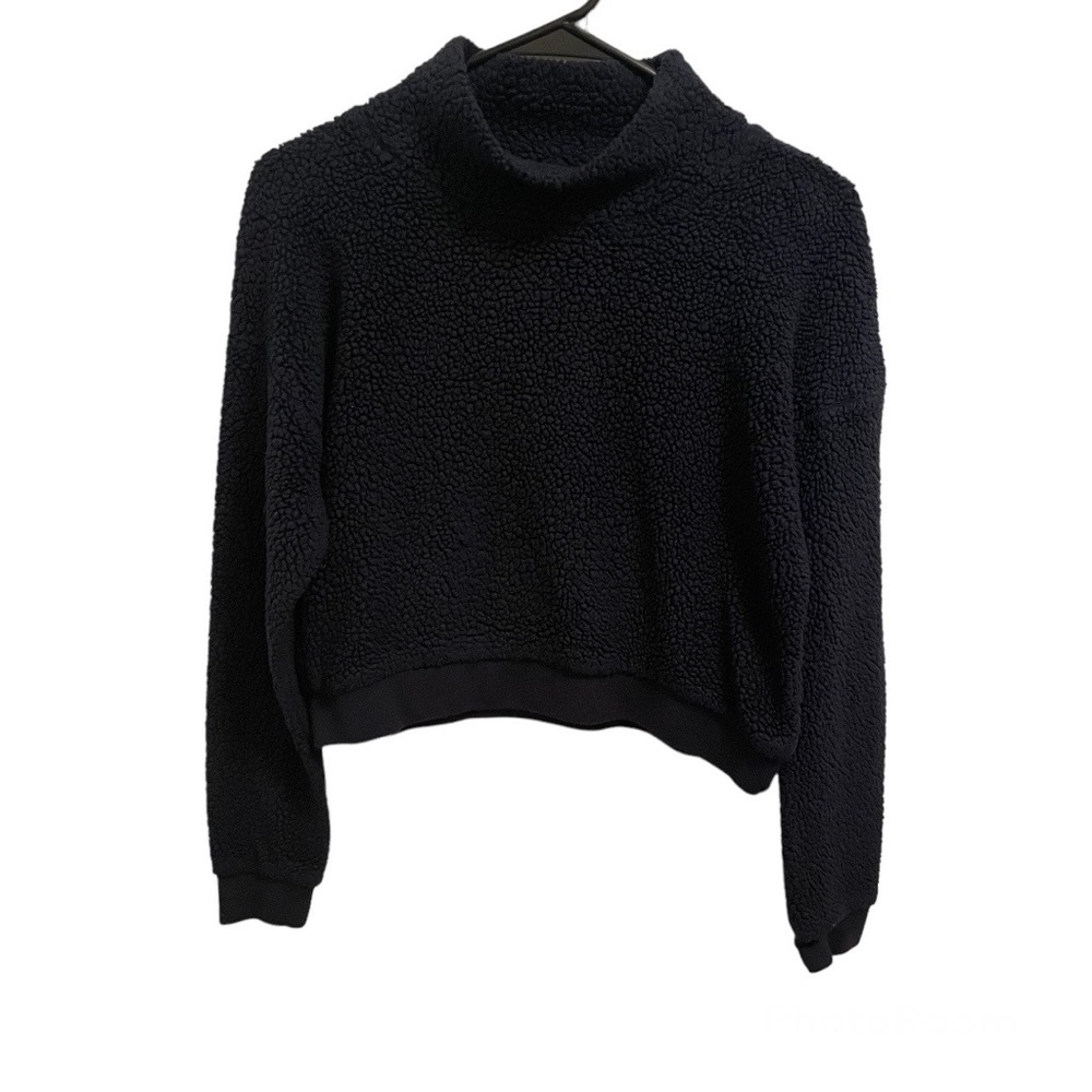 Beyond Yoga women’s Sherpa fleece crop sweater size S